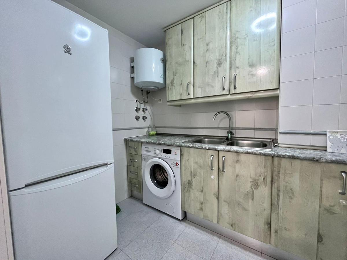 Apartamento Playa Velilla Park II Альмуньекар Экстерьер фото